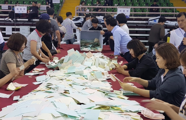 여수지역 6.13지방선거 후보자들이 선거비용 보전을 놓고 다시한번 희비가 갈리고 있다.