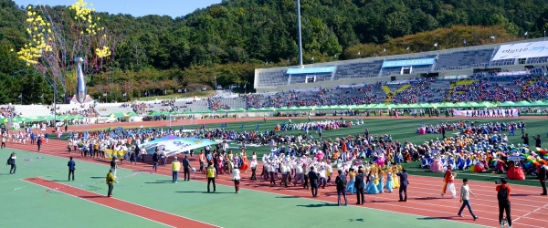 올해 여수시민의 날 기념식이 15일 진남경기장에서 열린다.