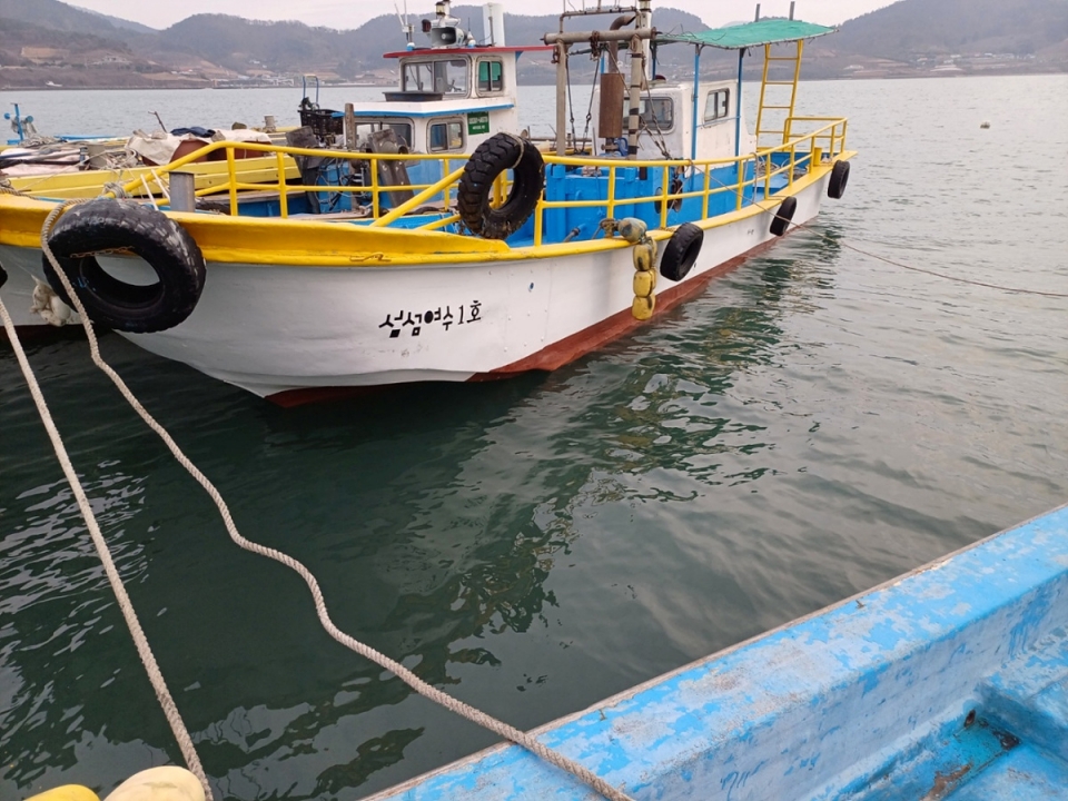 뱃길이 없어 불편을 겪어 온 여수지역 소규모 유인도서에 여객선이 취항한다.